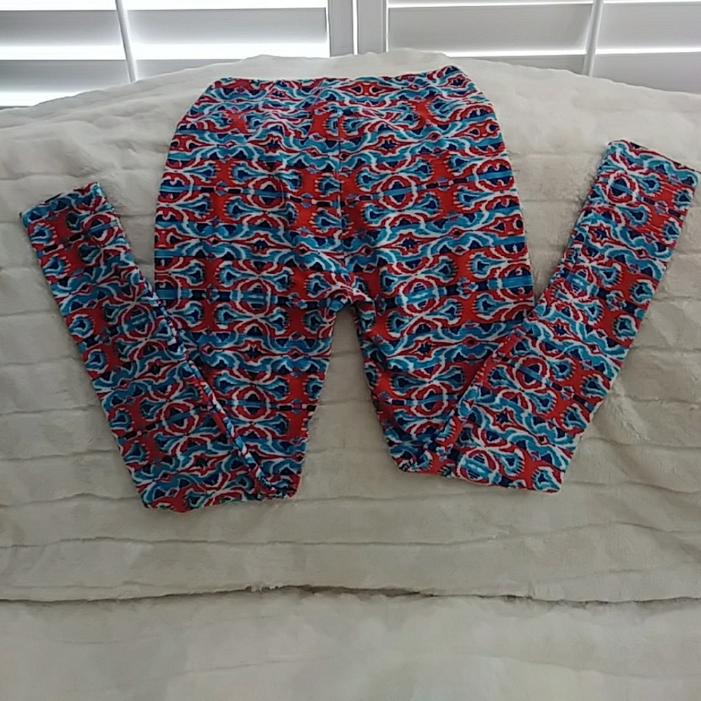 LULAROE Workout Leggings/ Pants/ Active Wear SZ OS - Picture 2 of 5